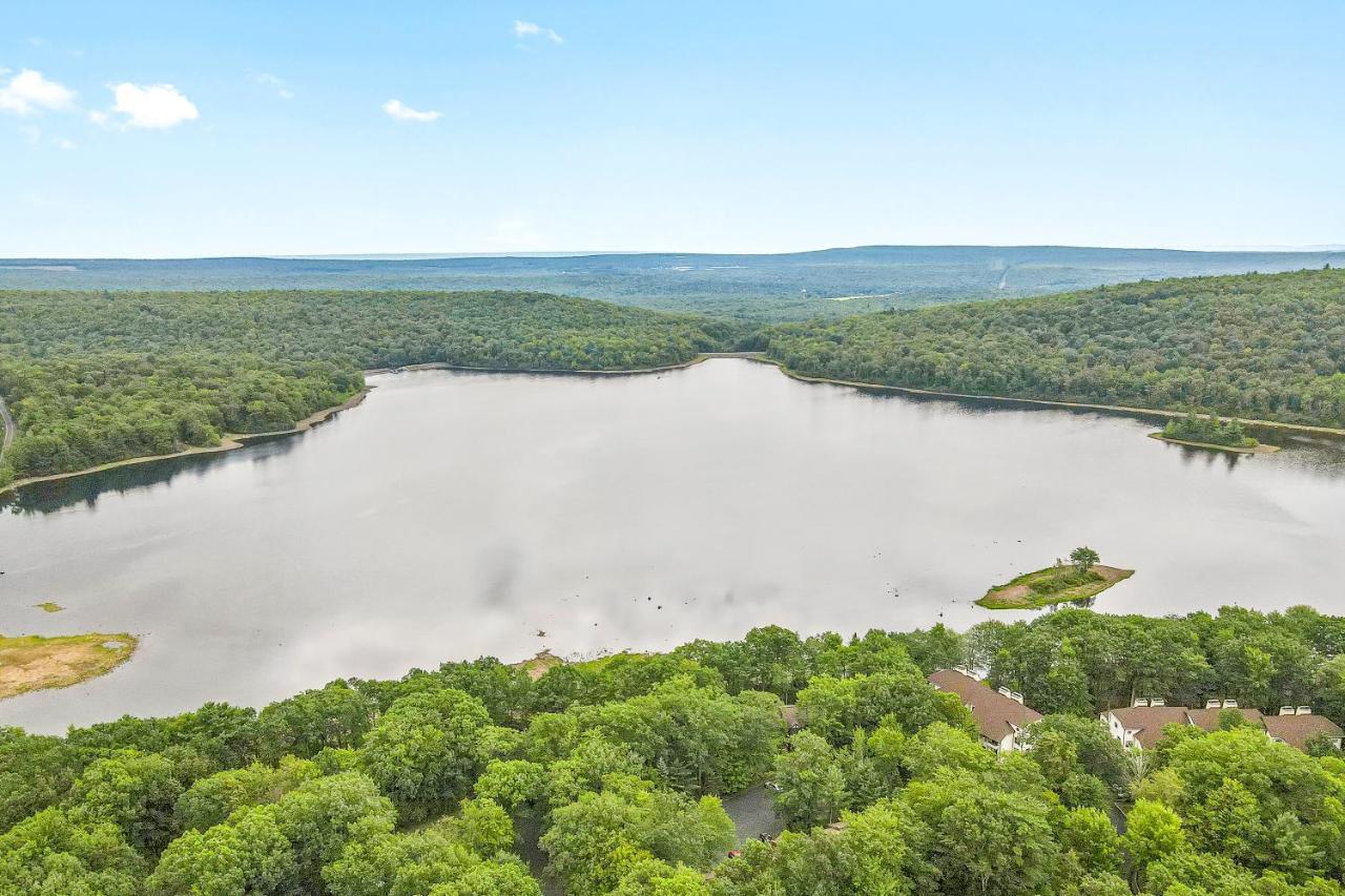 Big Boulder Lake Townhome Lake Harmony Luaran gambar